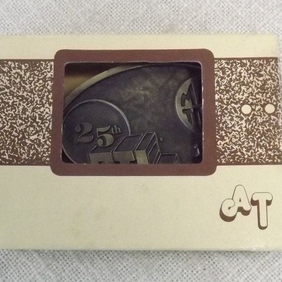 Mac Tools Belt Buckle for the Mechanic - Picture 8 of 9